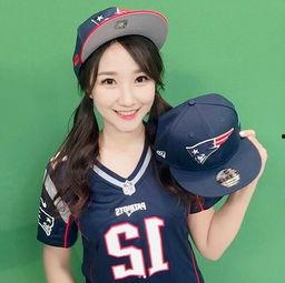 足球杯美女主播,足球杯美女主播风采独领风骚